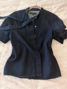 Blue Navy Short-Sleeve Denim Top